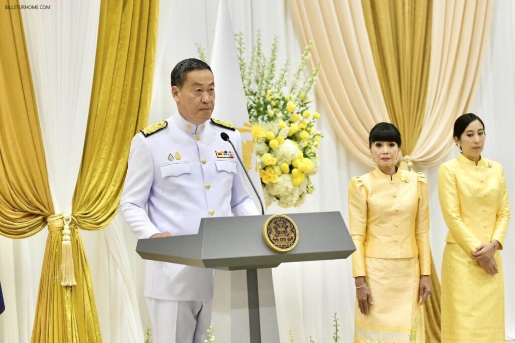 นายกฯ ของไทยให้คำมั่นที่จะแก้ไขปัญหาเศรษฐกิจ เศรษฐา ทวีสิน นายกรัฐมนตรีคนใหม่ของประเทศไทย ให้คำมั่นจะดำเนินการอย่างรวดเร็วเพื่อบรรเทา