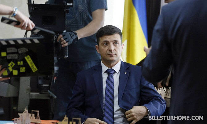 Zelensky เปิดตัวการต่อต้านการทุจริต มันเป็นการสับเปลี่ยนทางการเมืองที่มีความแตกต่าง ขณะที่พิมพ์ข้อความนี้ มีเจ้าหน้าที่ 11 คนลาออก